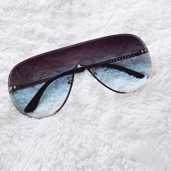 Jasmine Clear Blue Sleek Single-Lens Sunglasses - Picture 5 of 11